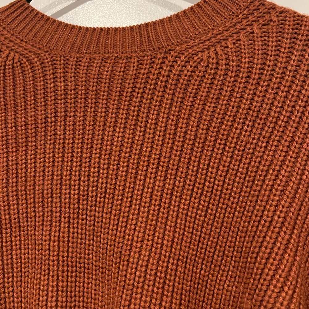 ELODIE Crewneck Cropped Sweater in Rust XL 🧡 - Picture 2 of 5